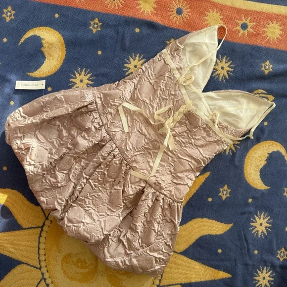 4 ❤️ & 🍋 dress ✨❤️‍🔥 - Picture 6 of 9